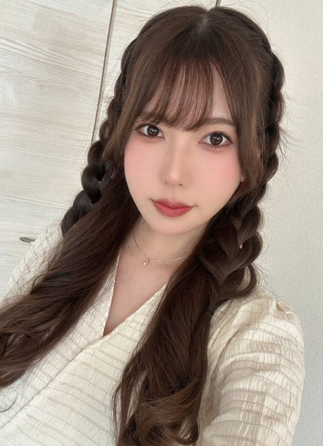 波多野结衣图片