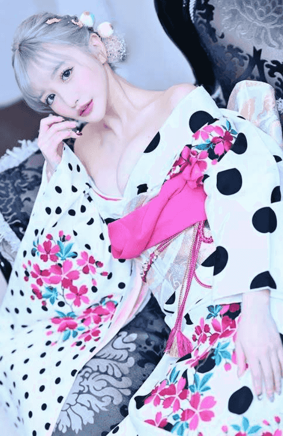 百永纱理奈(黑川纱里奈)图片